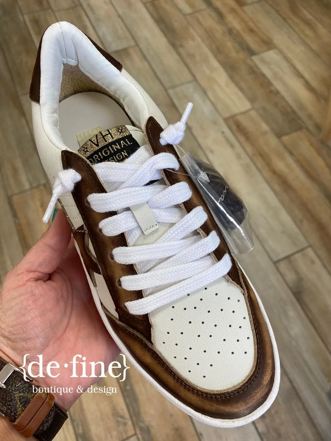 60% off! Vintage Havana Denisse in Washed Brown