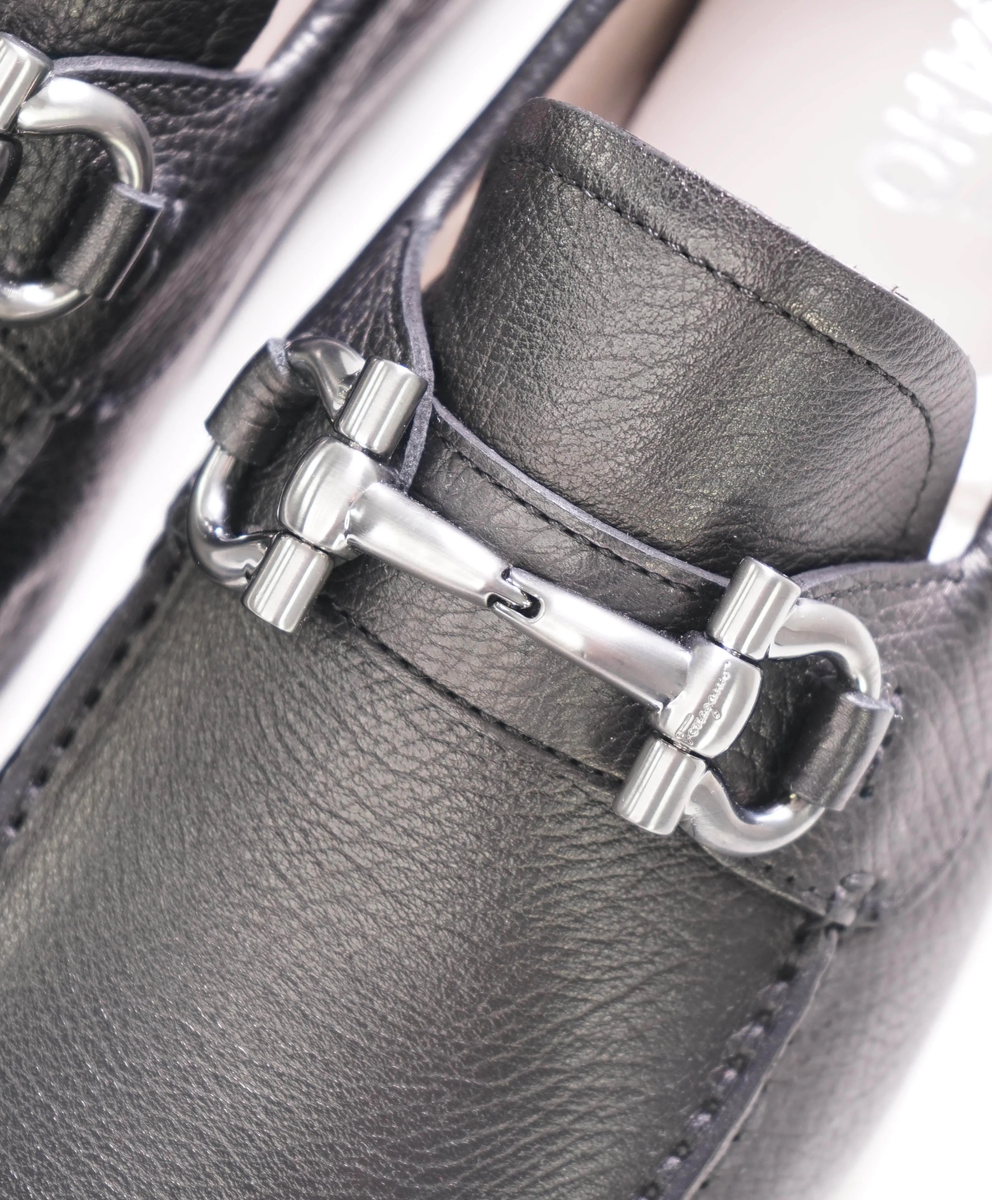 $795 SALVATORE FERRAGAMO - Black Pebbled Leather Parigi Slip On Loafers - 10 D