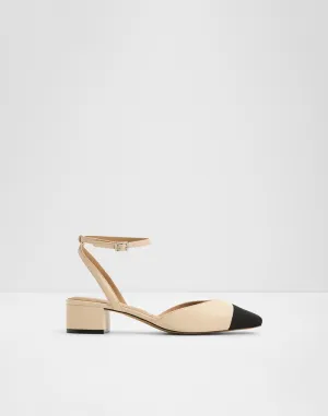 Adriena / Flat Shoes