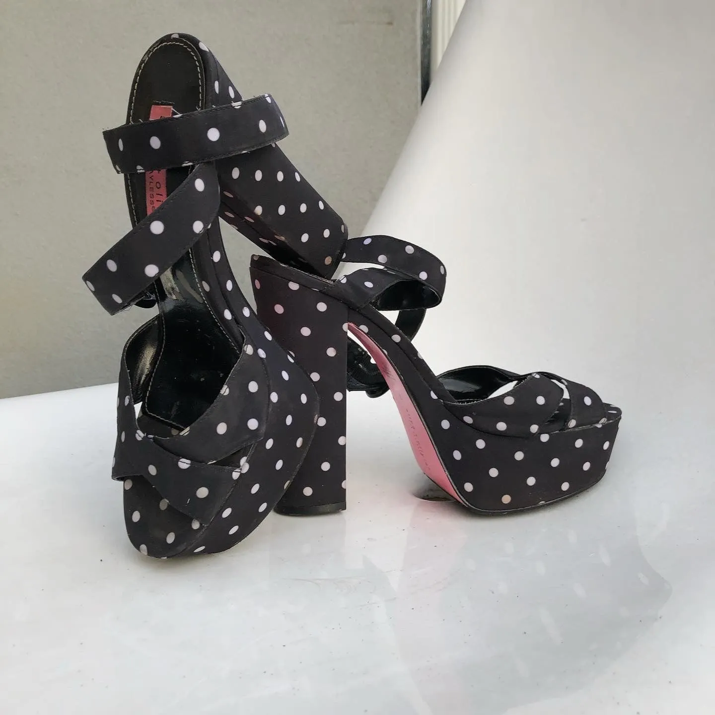 Alice & Olivia Chunky Polkadot Heels