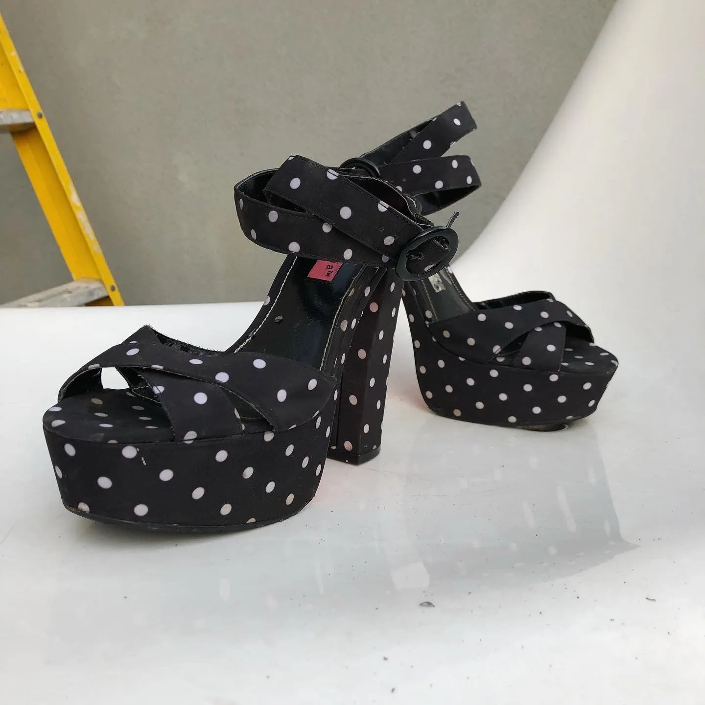 Alice & Olivia Chunky Polkadot Heels
