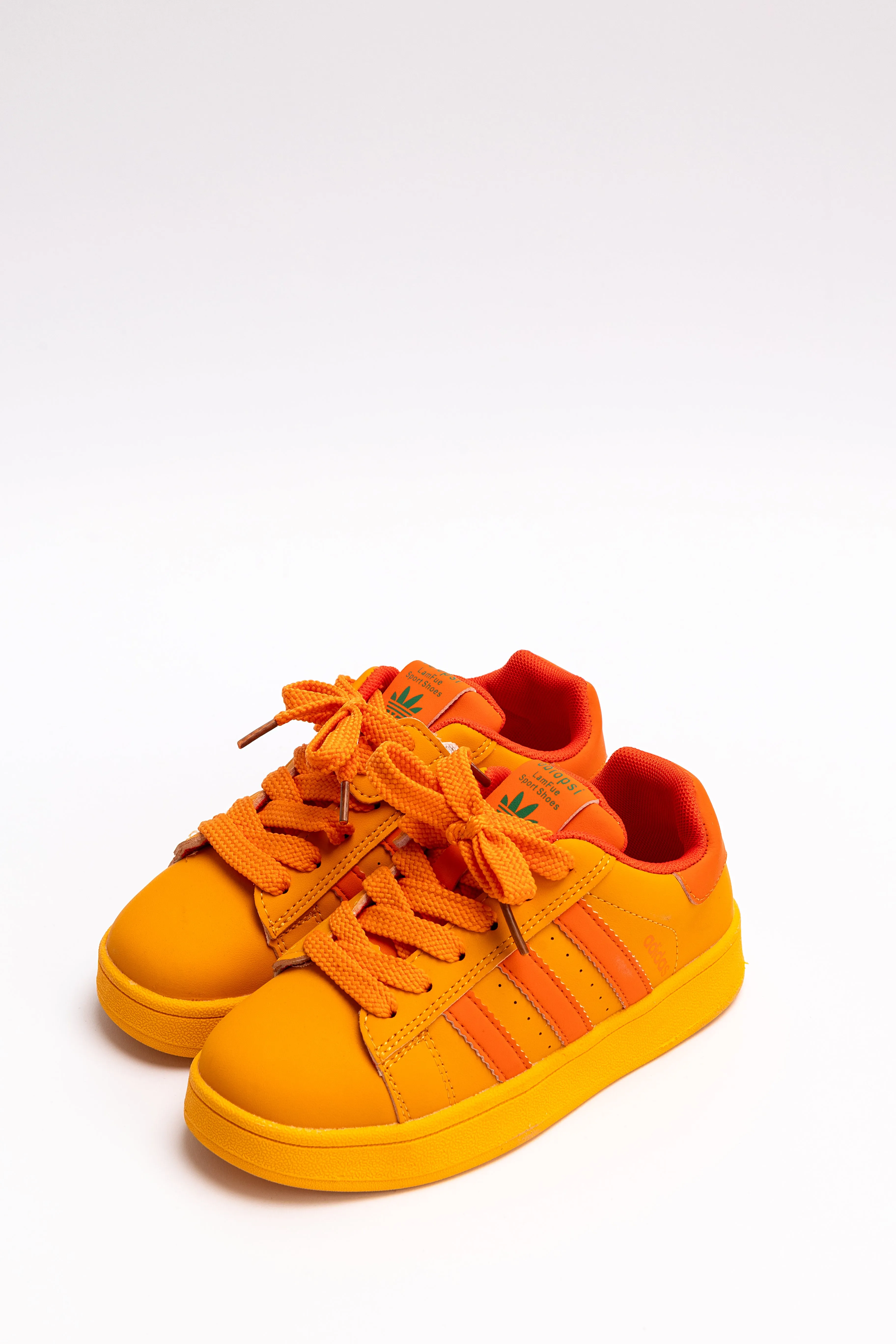 BASIC SHOES