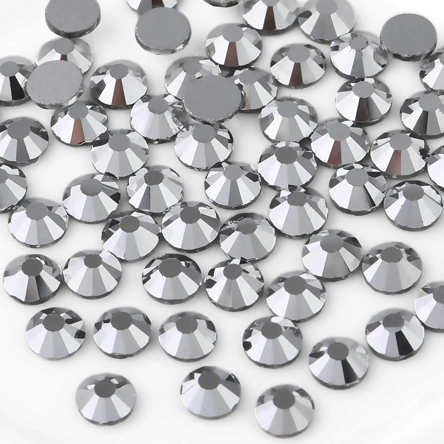 beadsland 1440pcs Flat Back Crystal Rhinestones Round Gems for Nail Art and Craft Glue Fix,Montana(SS3(1.3-1.4mm))
