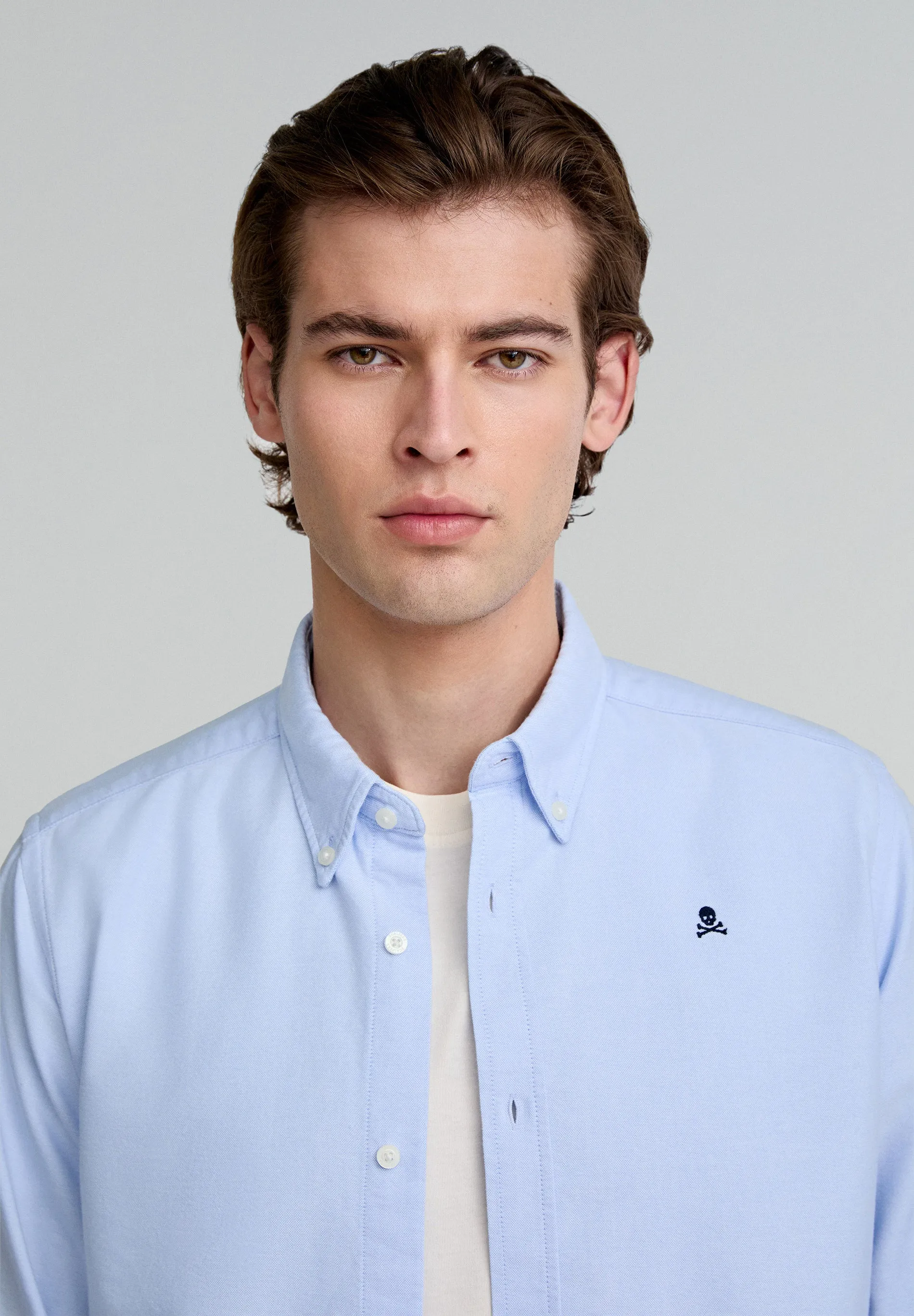 CAMISA OXFORD CAVEIRA CONTRASTE