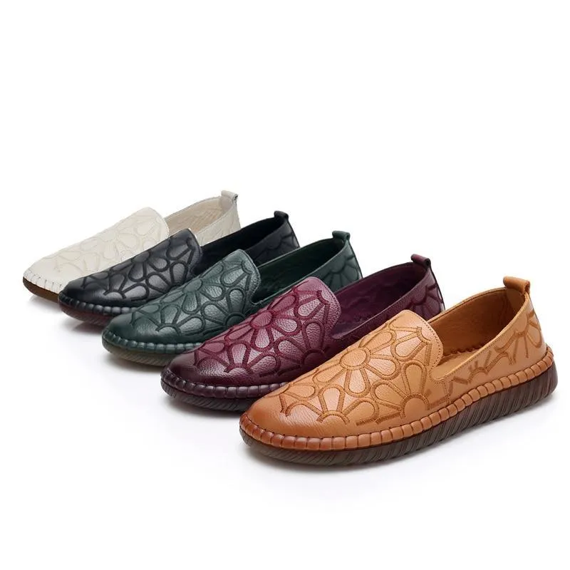 Casual Genuine Leather Flat Shoe Flower Slip On Driving Shoe