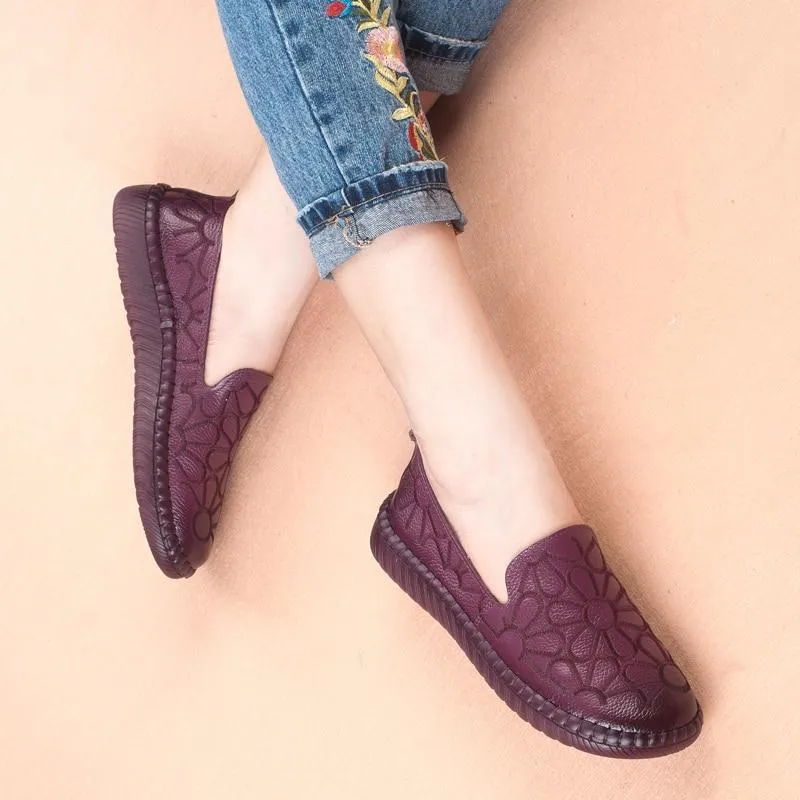 Casual Genuine Leather Flat Shoe Flower Slip On Driving Shoe