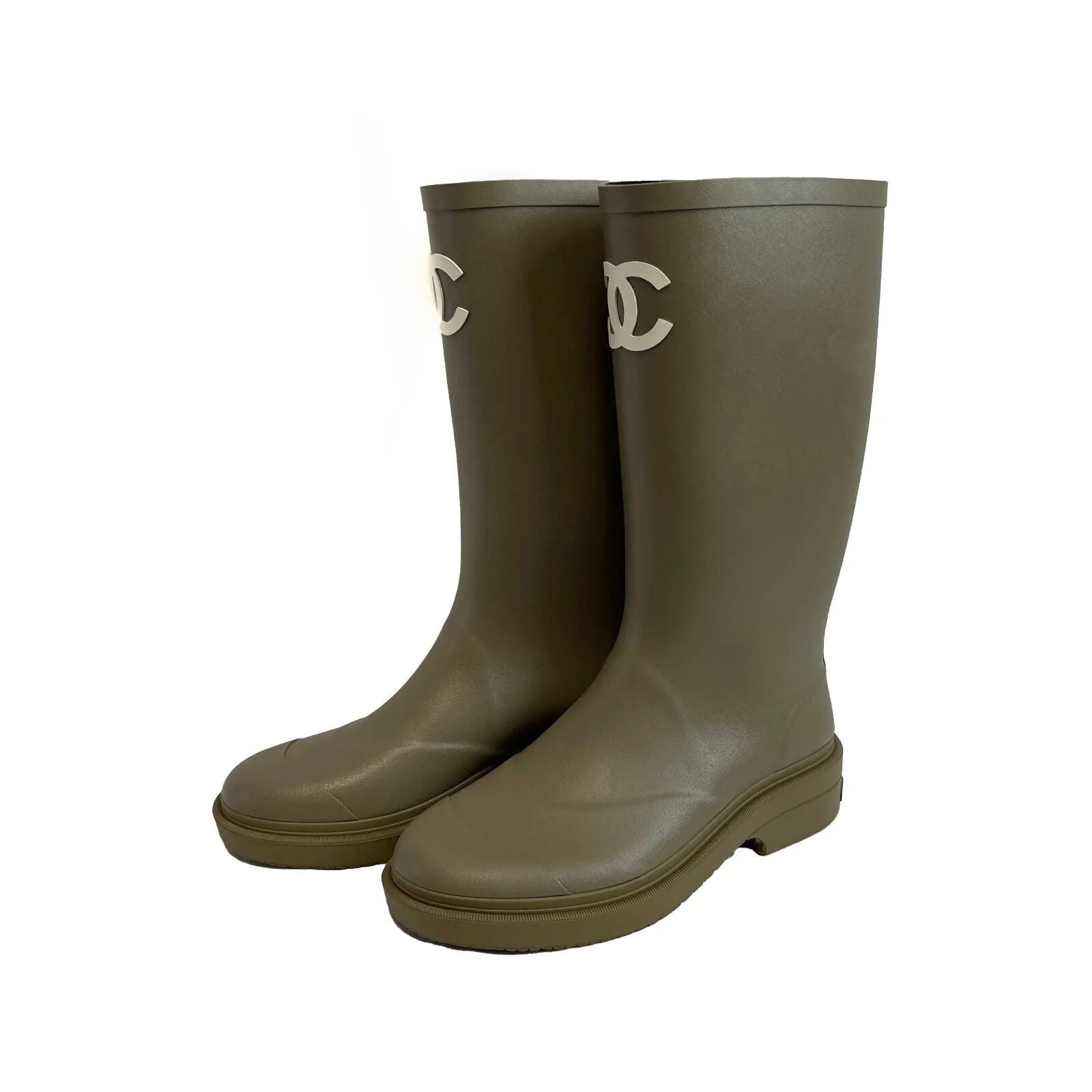 Chanel 22K NIB Army Green Chanel CC Logo Rubber Rain boots 37 US 7 / 6.5