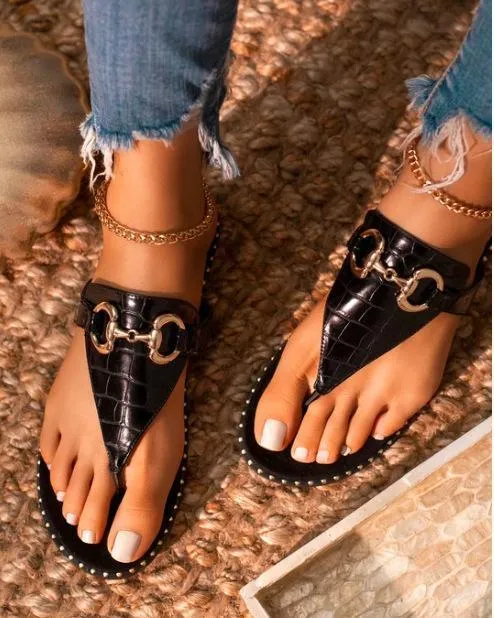 Chic Open Toed Alloy Chain Embellished Sandal Shoes