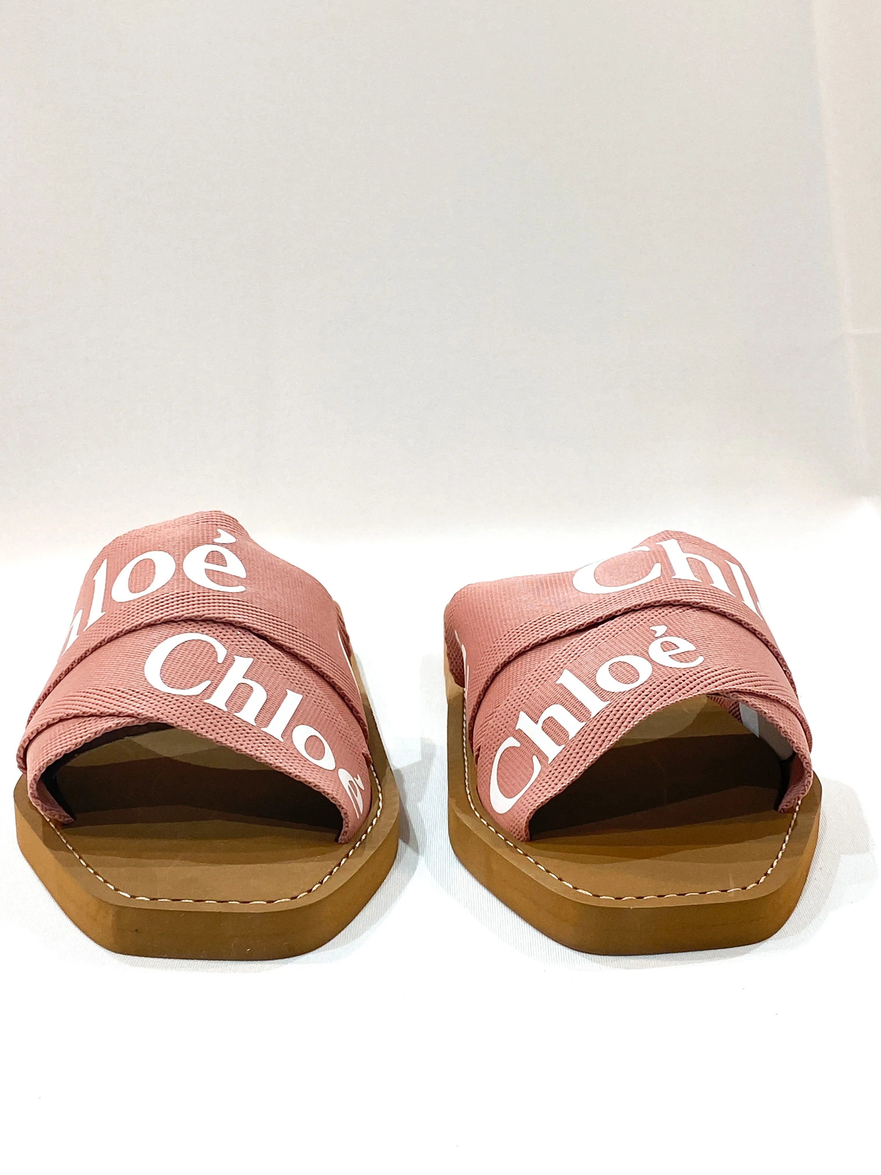 Chloe Woody Flat Sandal Logo