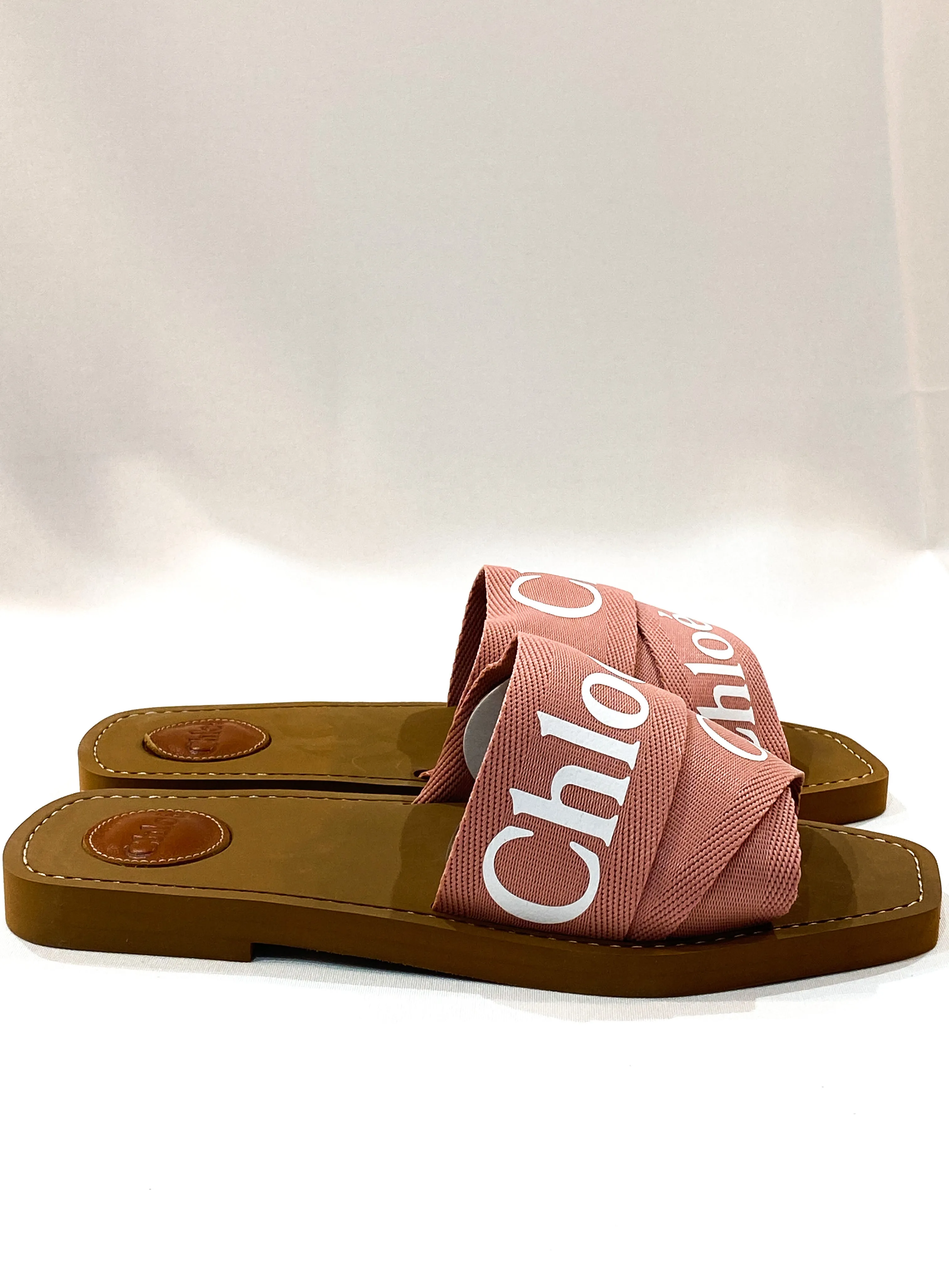 Chloe Woody Flat Sandal Logo