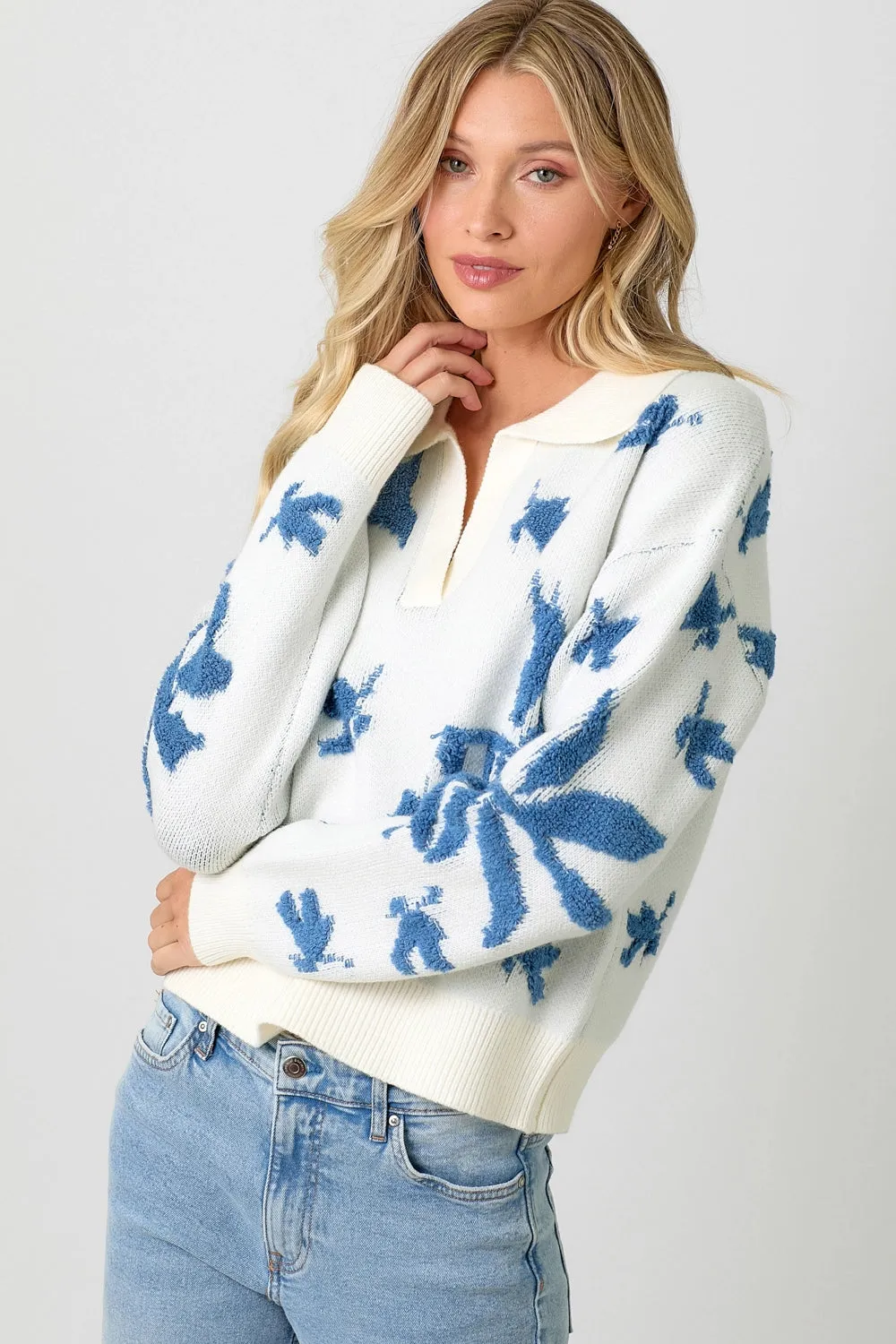 Collared Pullover Floral Sweater White and Blue