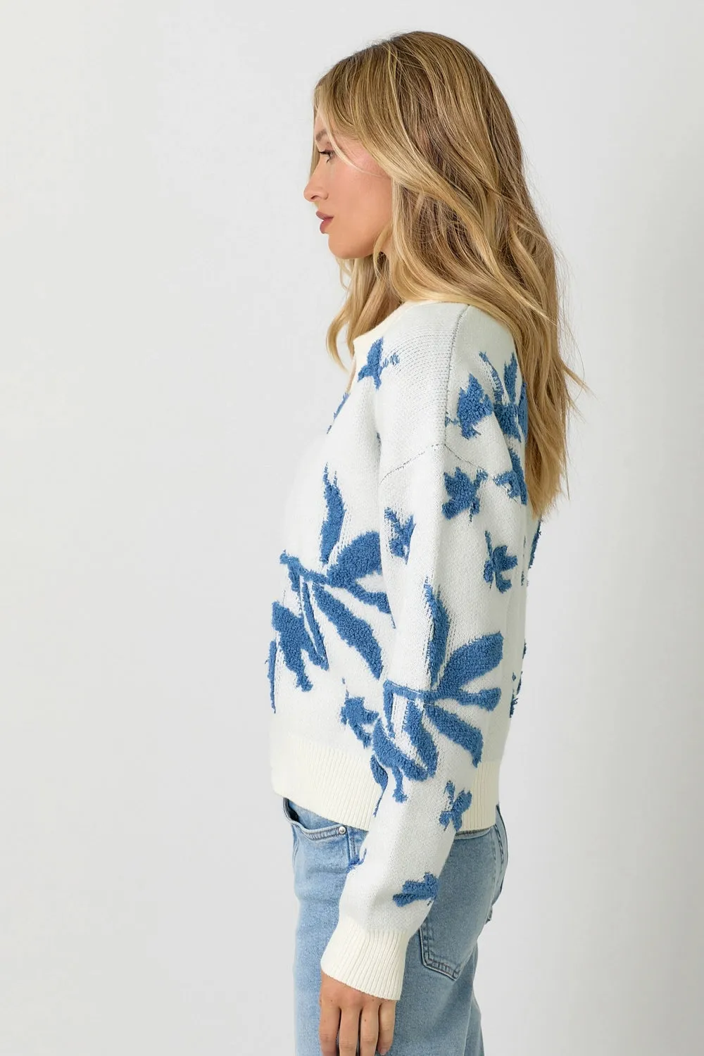 Collared Pullover Floral Sweater White and Blue
