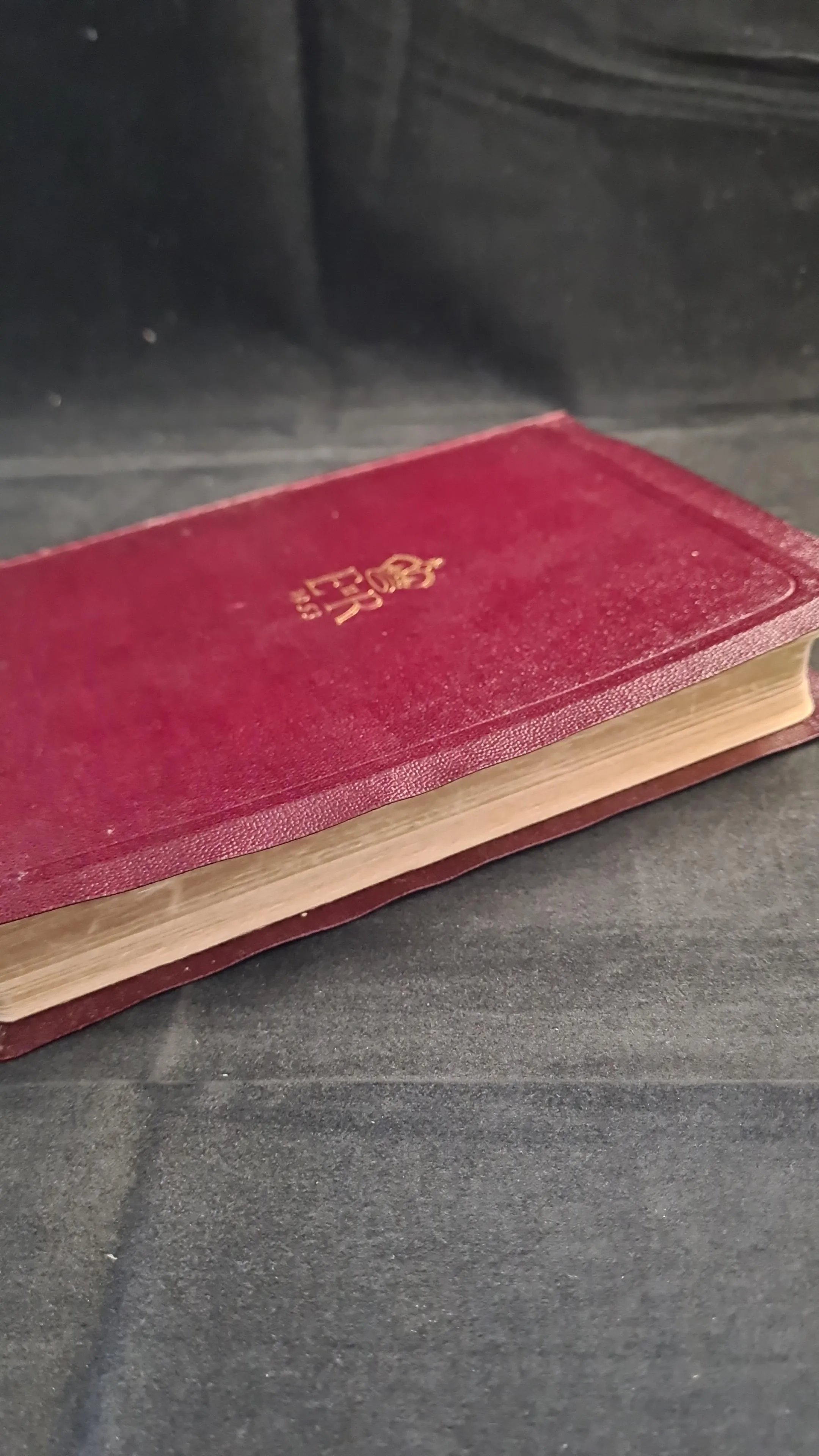 Coronation Edition, Oxford Reference Bible, 2 June 1953