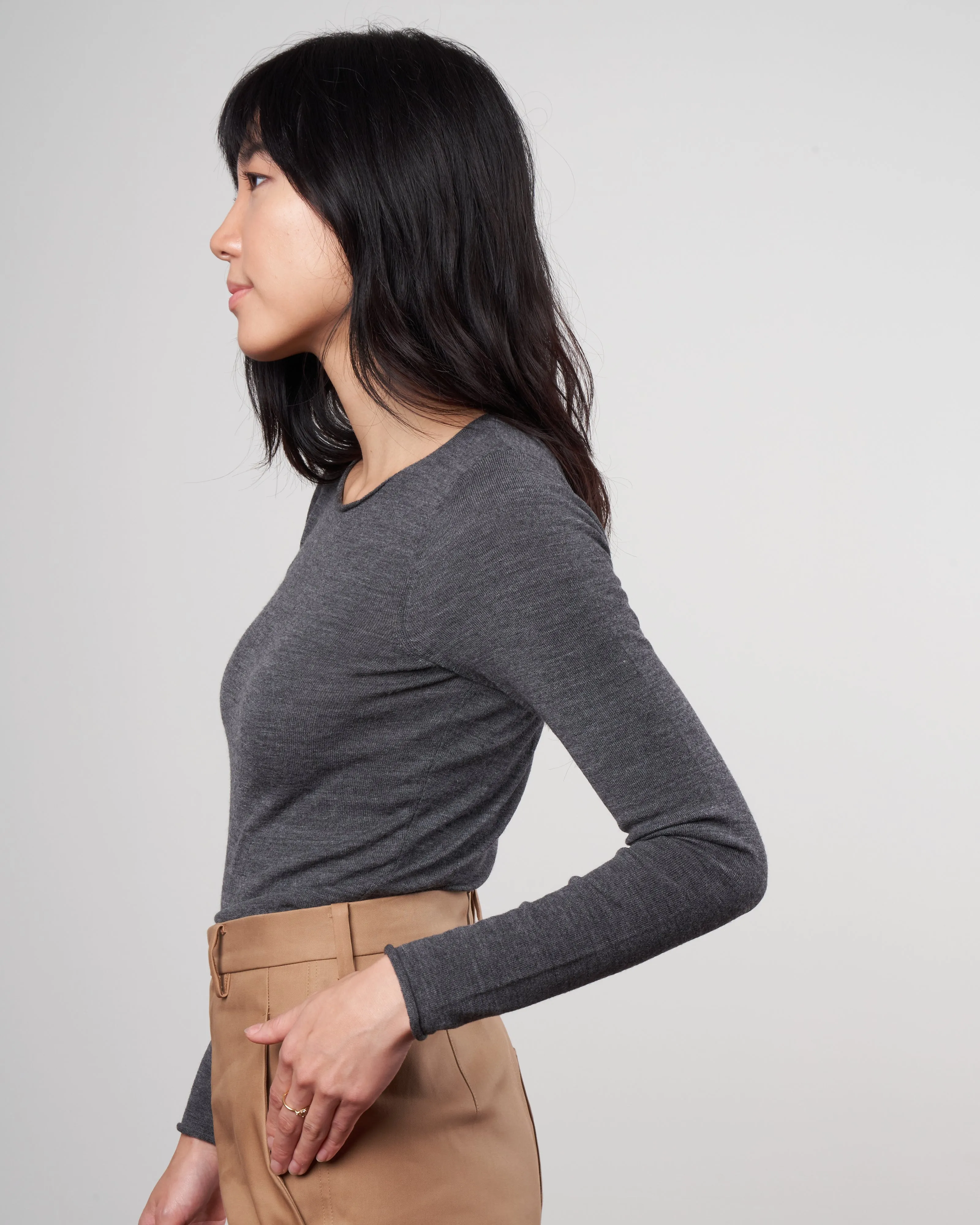 crewneck superfine merino tee - grey