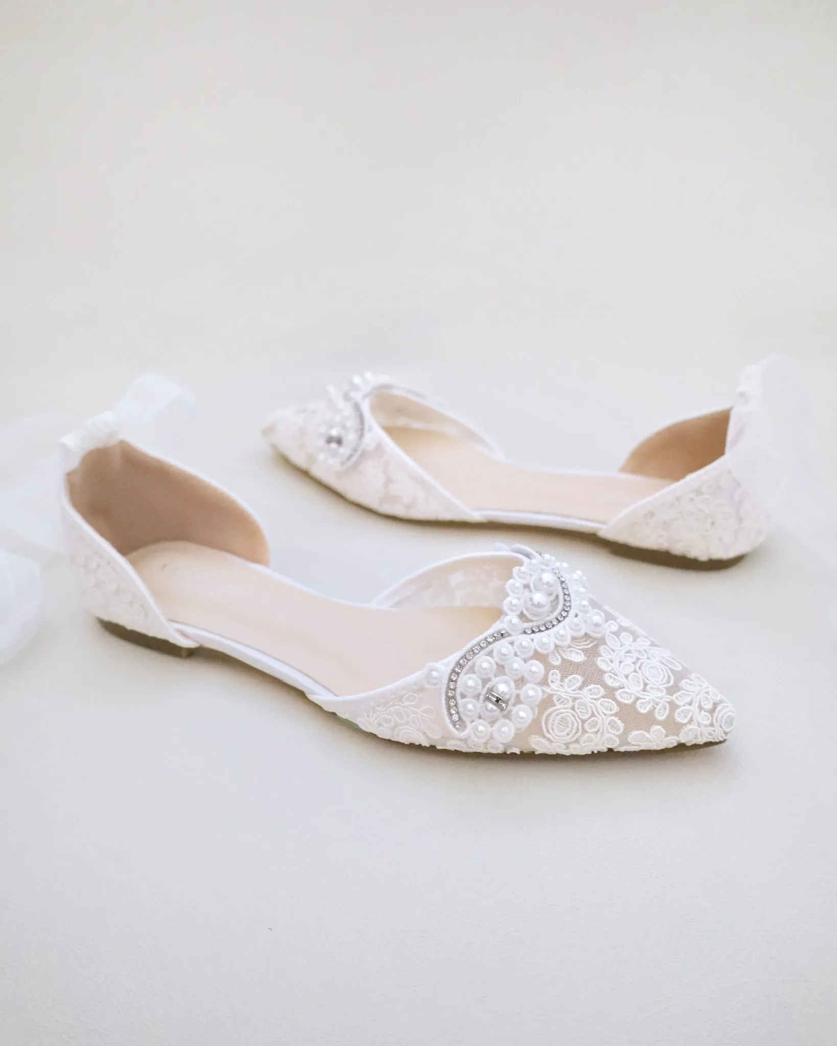 Crochet Lace Pointy Toe Flats with Small Pearls Applique