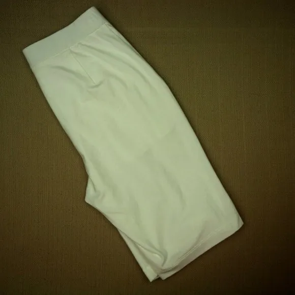 Eileen Fisher Pull On Walking Shorts Women's Size XXS Mid Rise White Knit NWT
