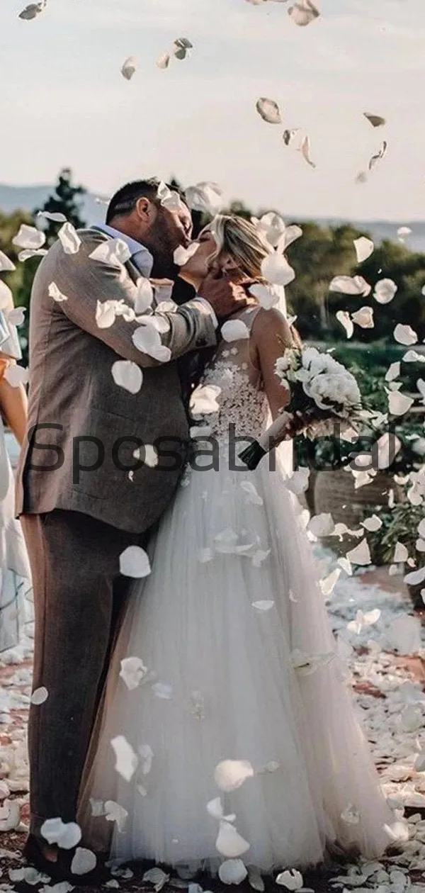 Elegant A-Line V Neck Tulle Long Beach Wedding Dresses With Appliques WD0541