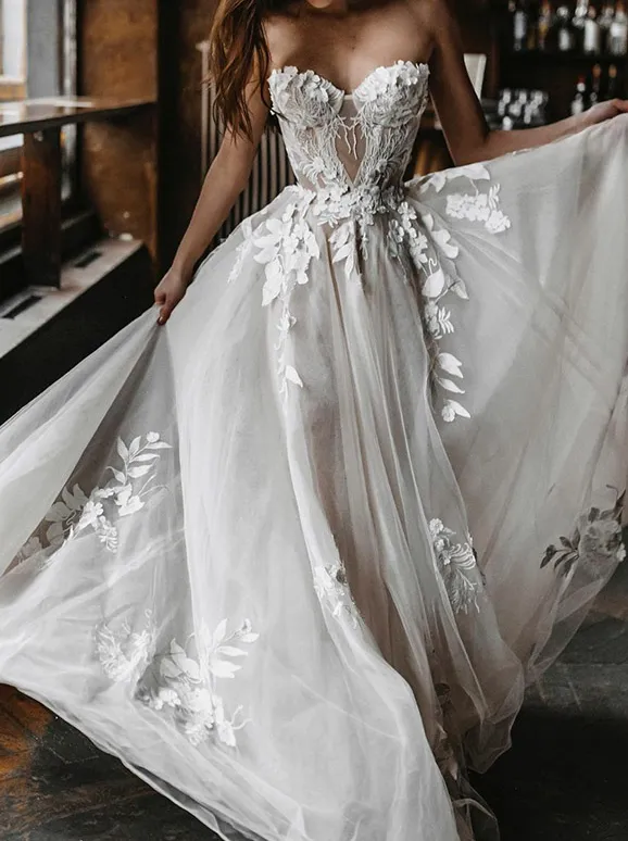 Embroidered Lace Bandeau Wedding Dress Maxi Dress     fg603