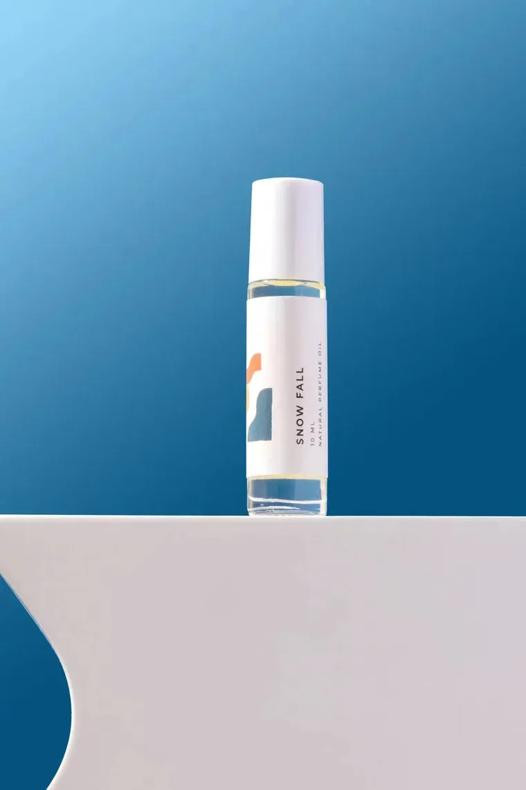 Essential Oil Perfume Roller: Snow Fall