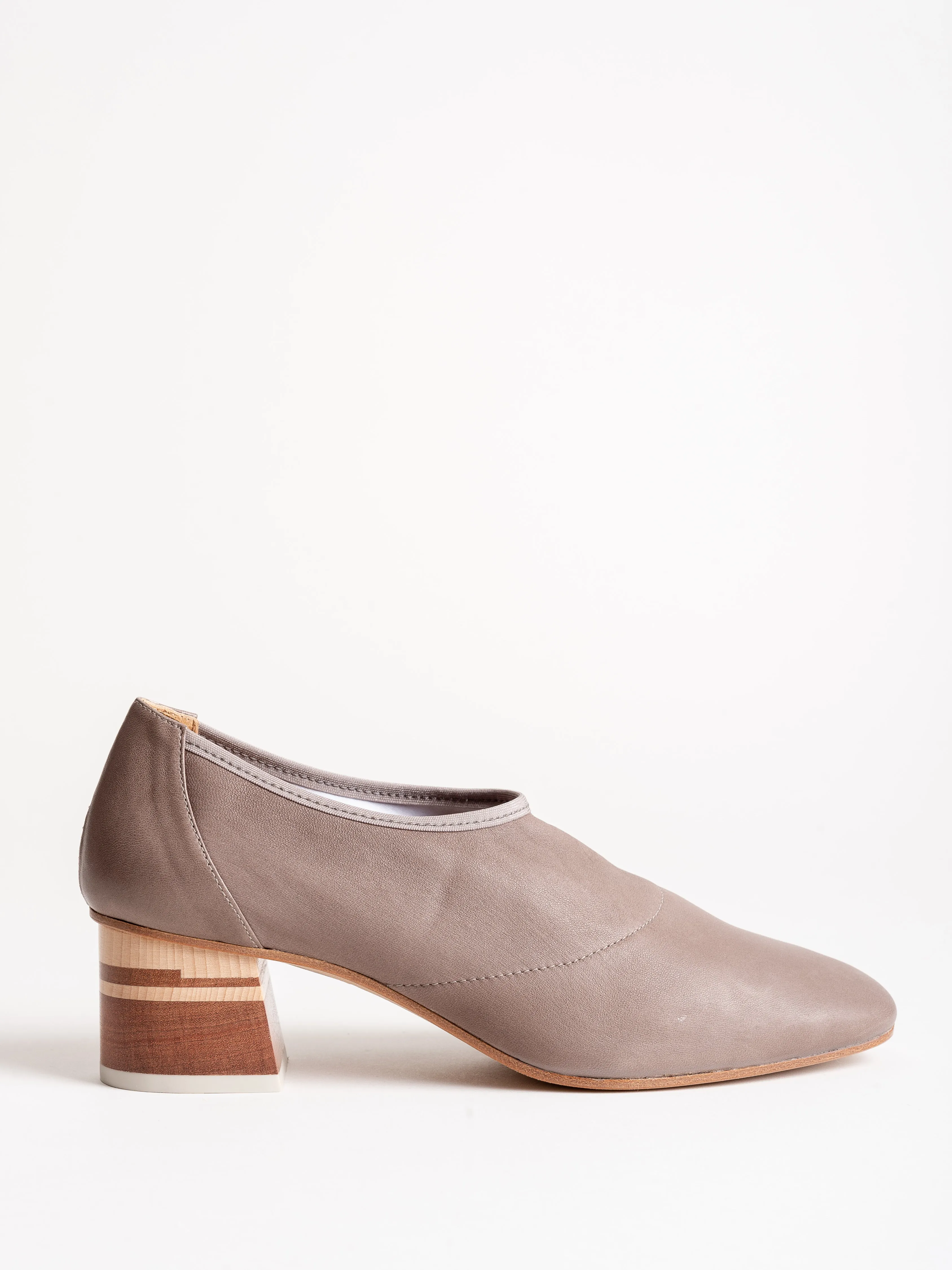 euclid heel - natural mousse