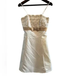 Fiesta white formal dress size medium‎ with gold details