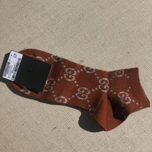Gucci GG Ankle Socks in Brown with Silver Lamé Interlocking GG
