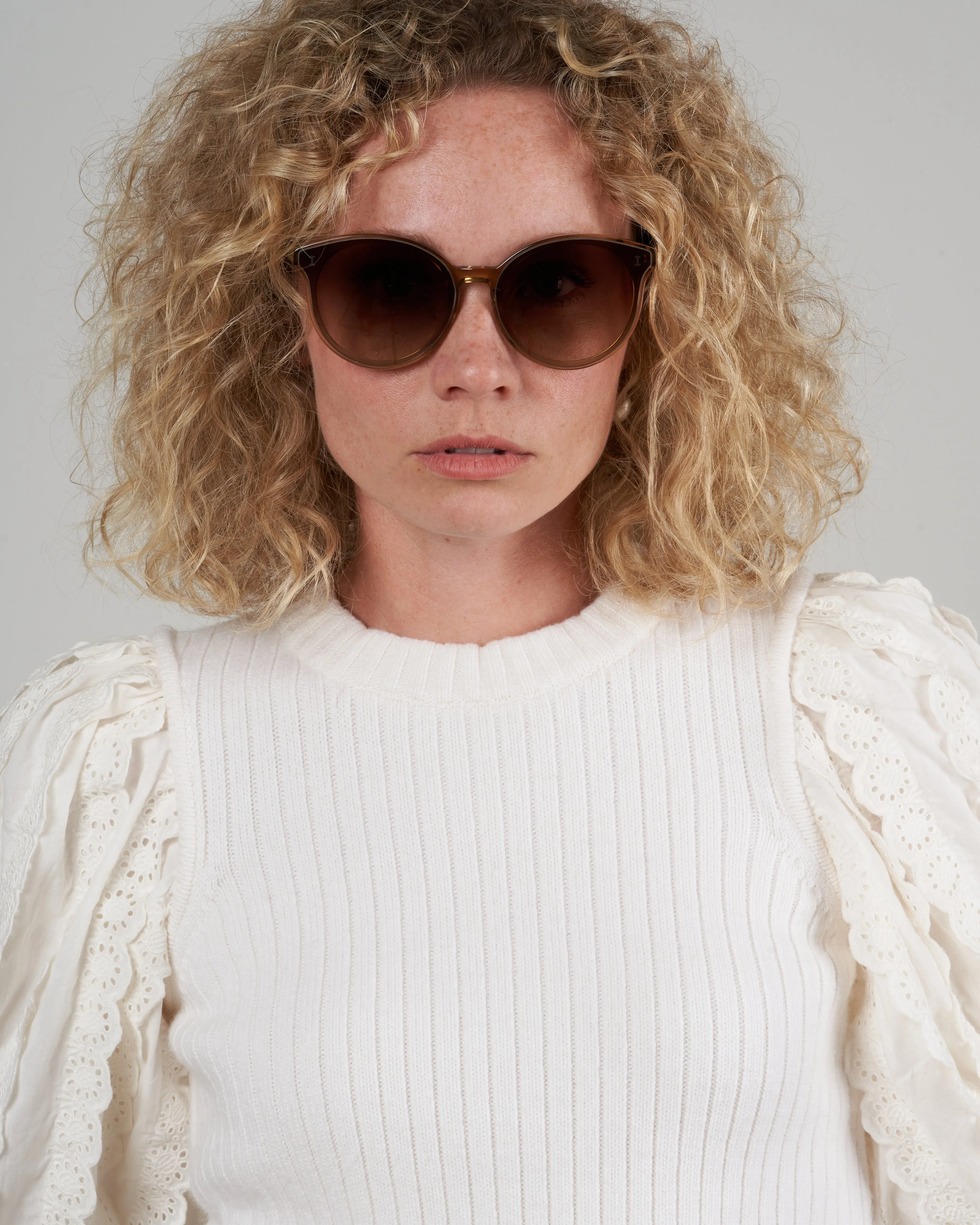 helen - brown with brown flat gradient