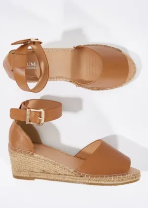 Human HELENE Wedge Tan