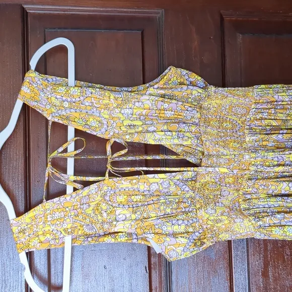 J Crew Collection Tie Back Scalloped Paisley Maxi Dress