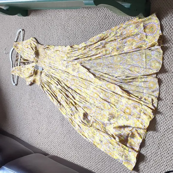 J Crew Collection Tie Back Scalloped Paisley Maxi Dress