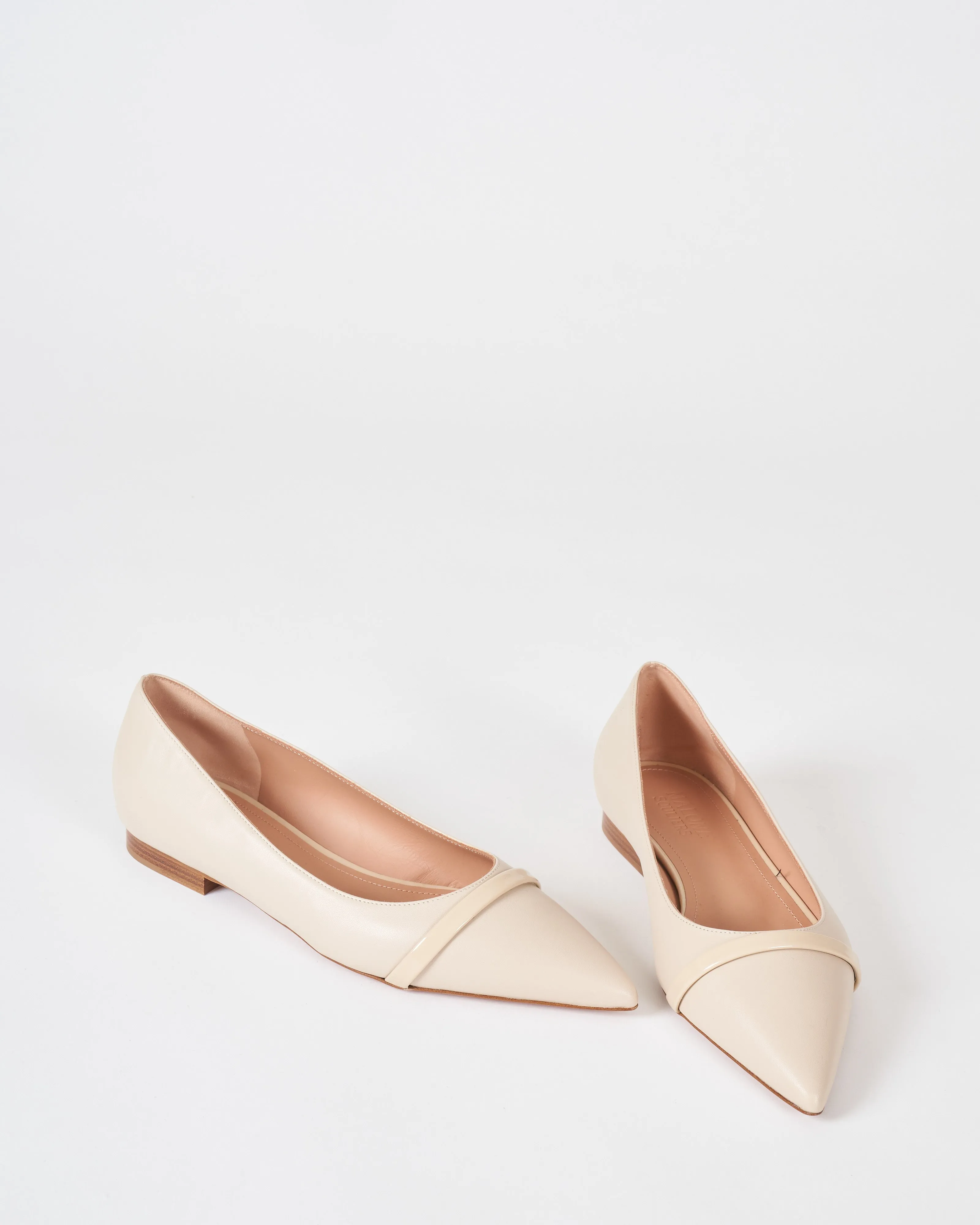 jhene 10 flat