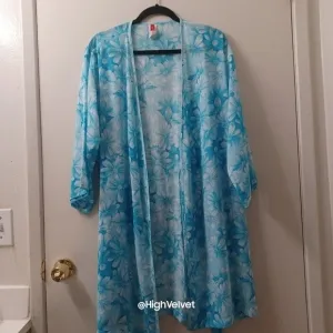 Josie Natori Baby Blue Floral Summer Robe / Cover-up sz Medium