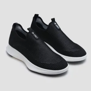 KNIT SLIP ON SNEAKER