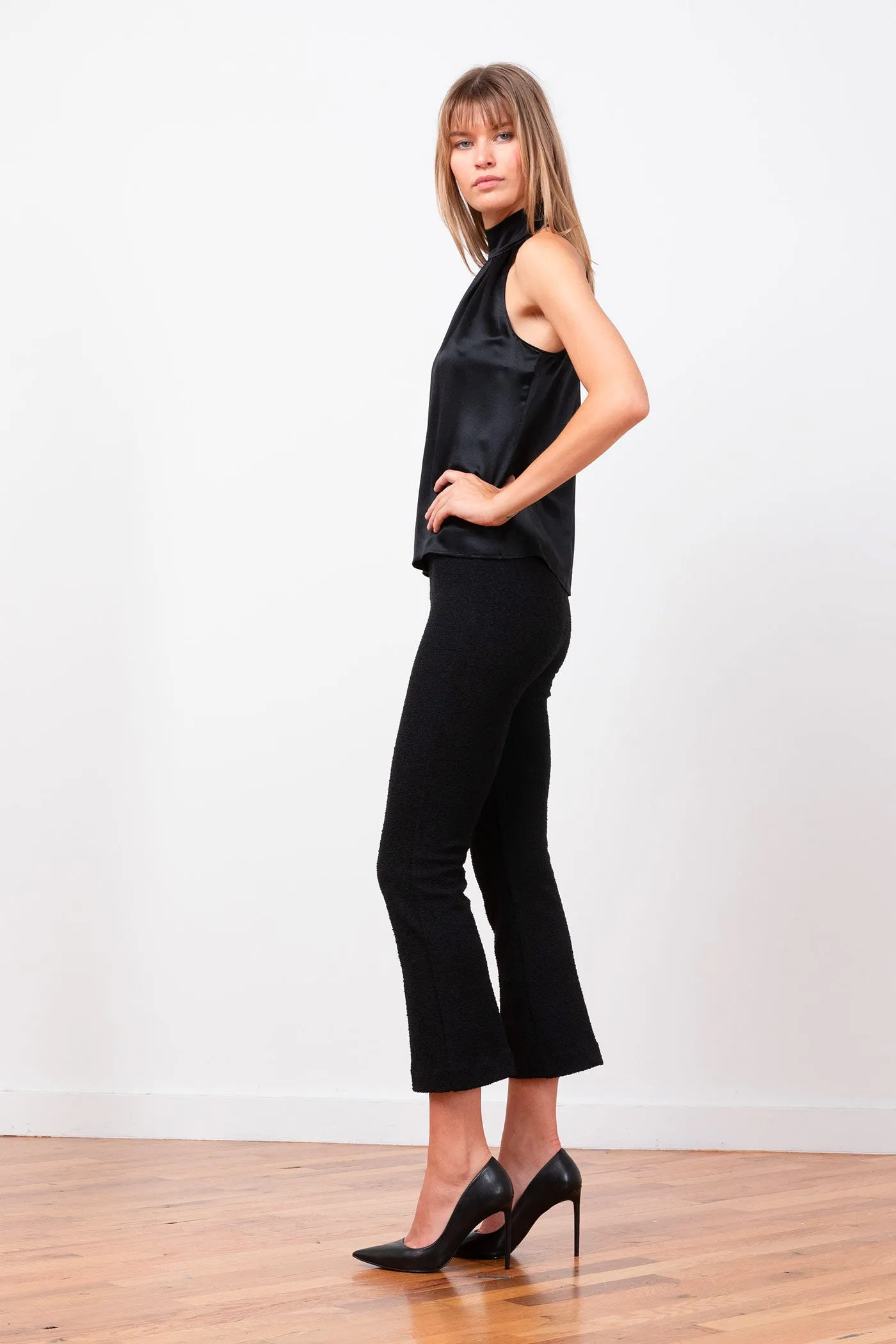 LEO Boucle Black