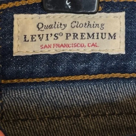 Levi's Premium Wedgie Button Fly Jeans, 27