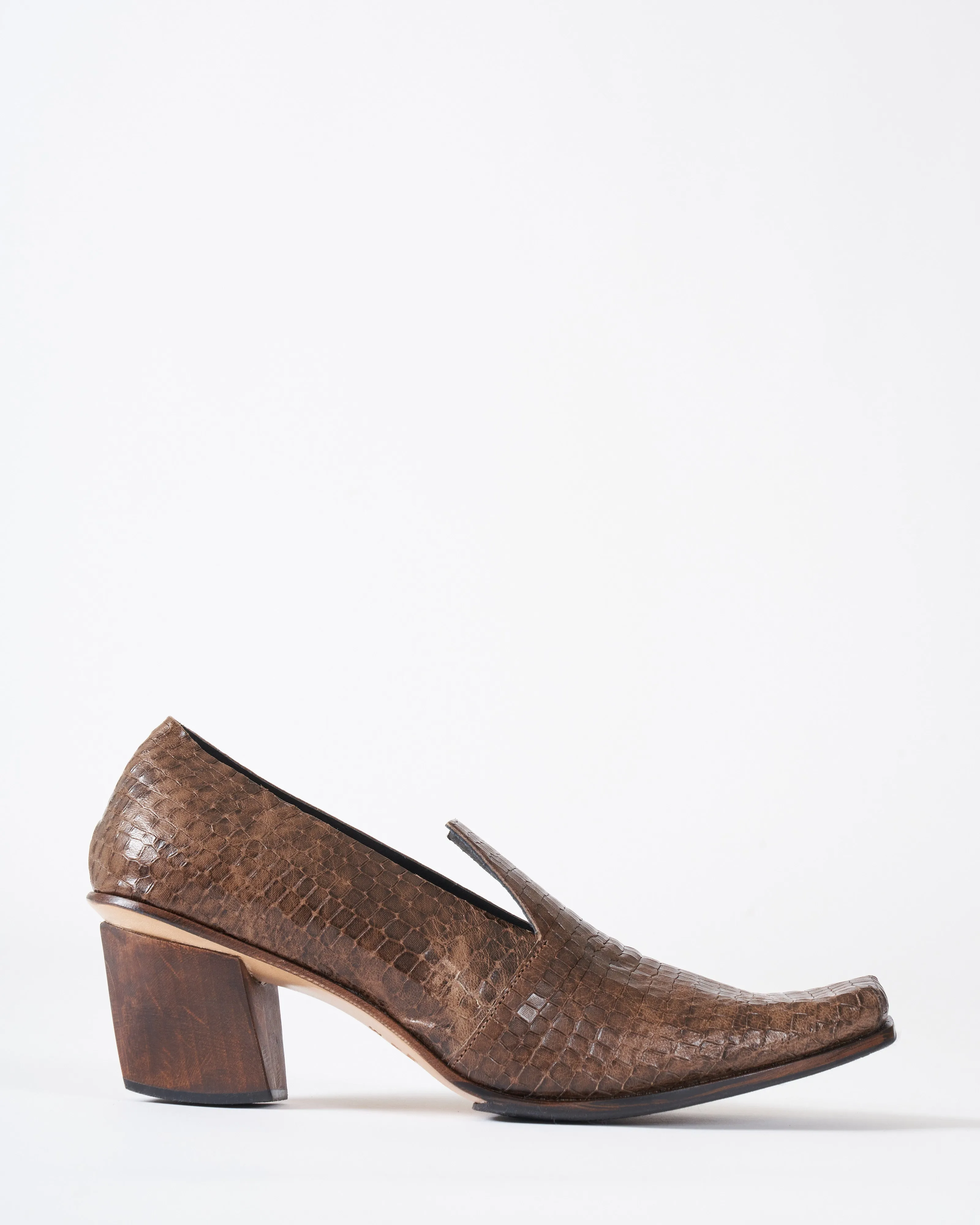 literary leather & wood heel - olive