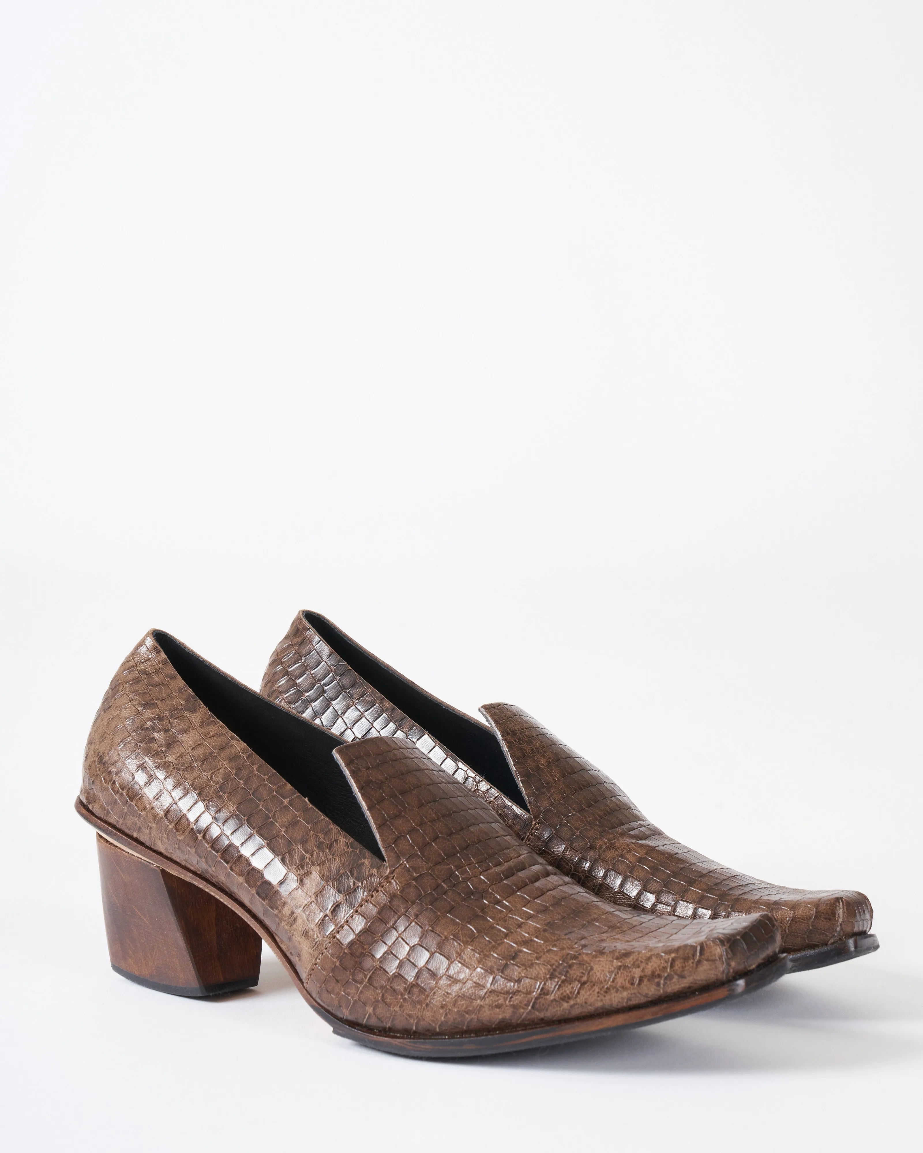 literary leather & wood heel - olive