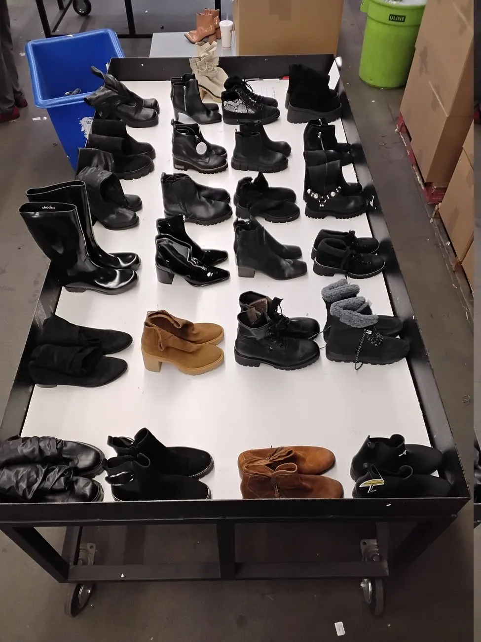 Luxury Fashion Retailer | Premium Boots | Shelf Pulls & Returns | 25 Pieces | Small Box #F-5