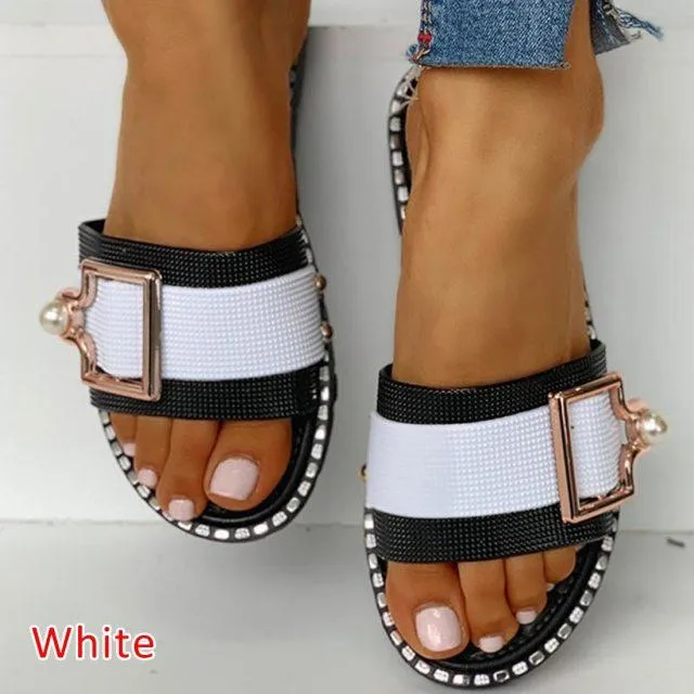 Luxury Summer Sandal with Large Buckle