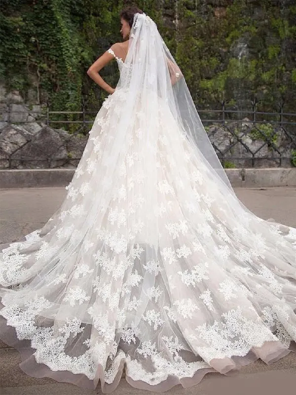 Luxury Vintage Lace Sweetheart Off-shoulder A-line Tulle Wedding Dress, WD3031