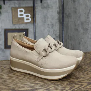 Mad Love Maryanne Platform Loafers with Memory Foam Insole Taupe Brown 9.5M