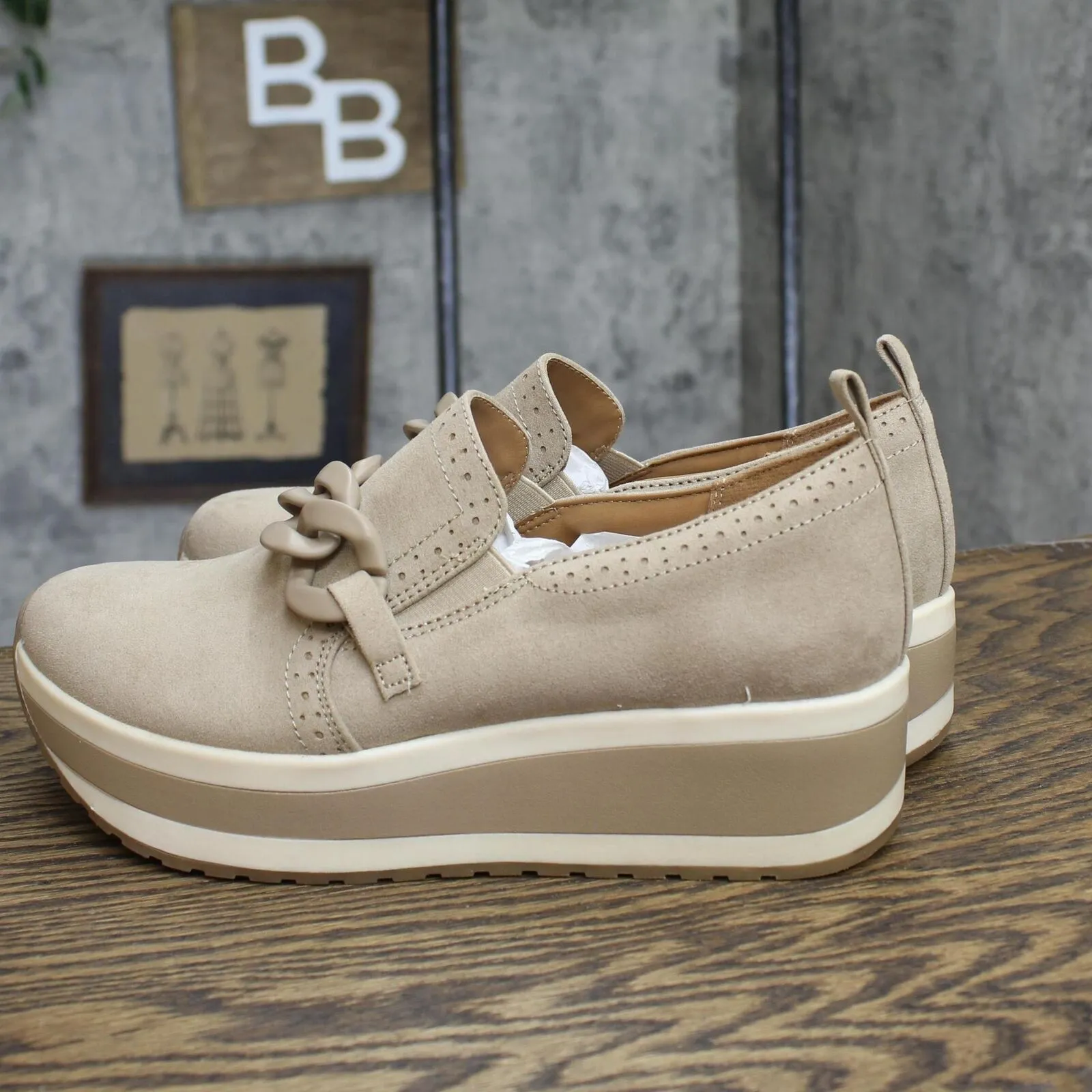 Mad Love Maryanne Platform Loafers with Memory Foam Insole Taupe Brown 9.5M