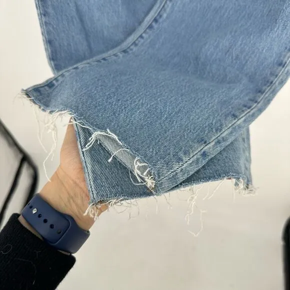 Madewell The Curvy Perfect Vintage Jean Size 33 Bradwell Wash Blue Distressed