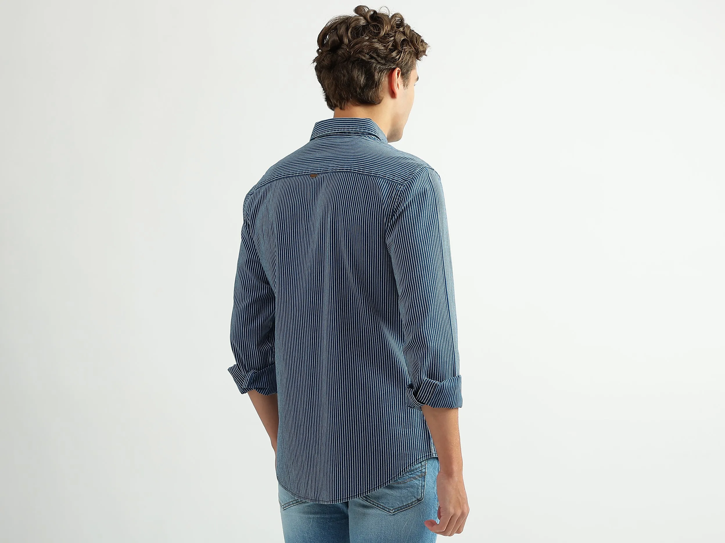 Men Striped Spread Collar Shirt