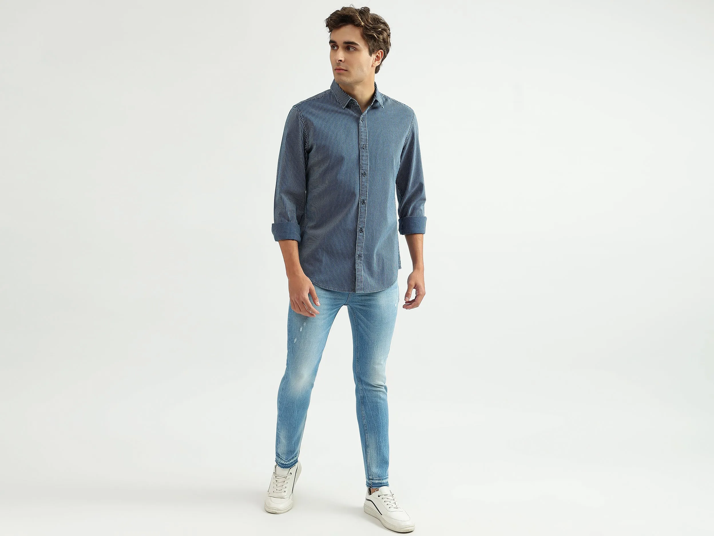 Men Striped Spread Collar Shirt