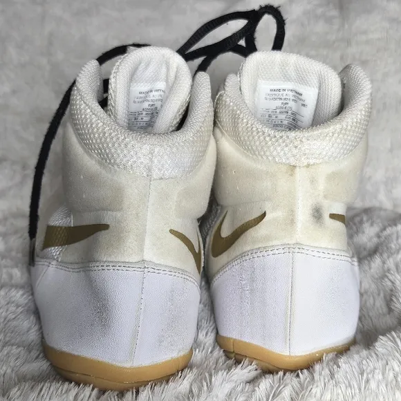 Men's Nike Fury Gold &amp; White Wrestling Shoes, Size 8.5