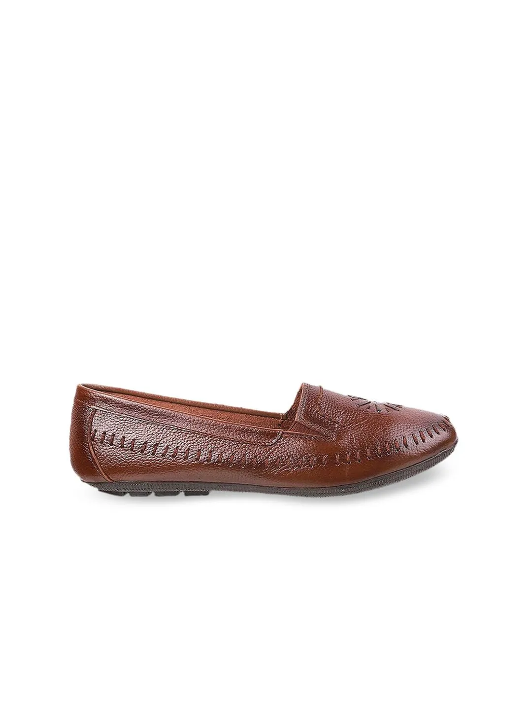 Metro Women Textured Leather Loafers