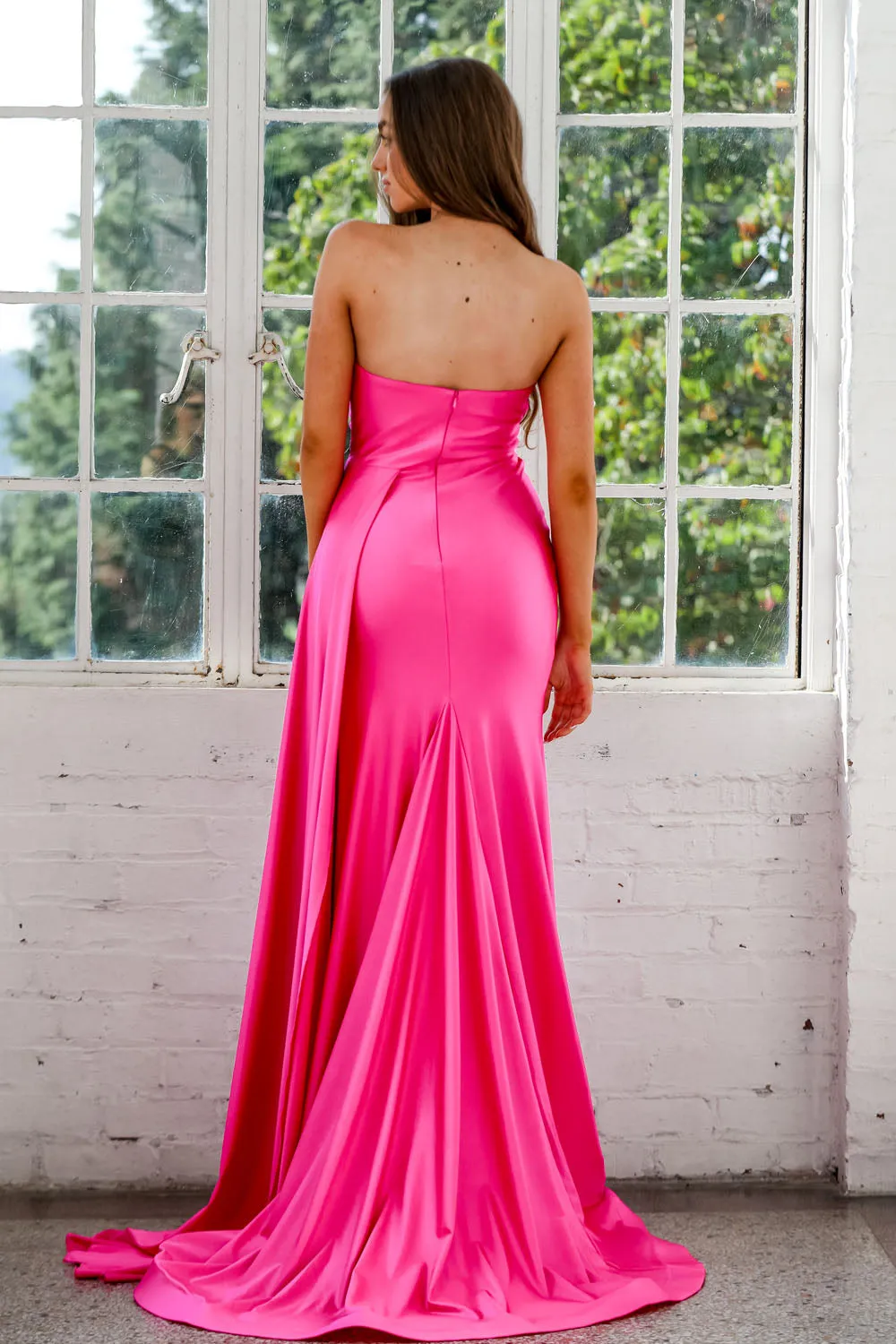 Miah Vega 24106 Dresses