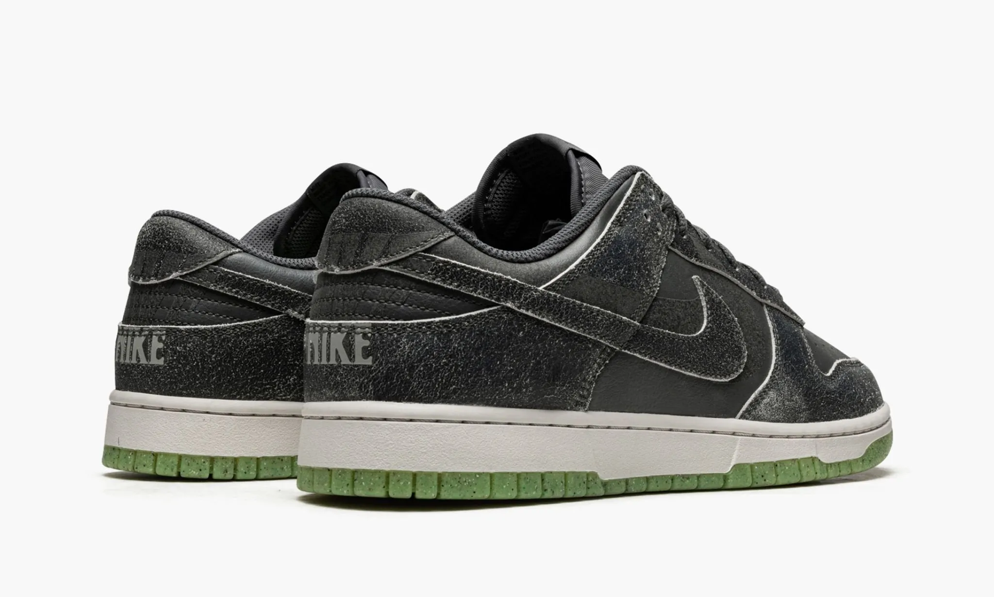 Nike Dunk Low Retro Premium "Halloween"