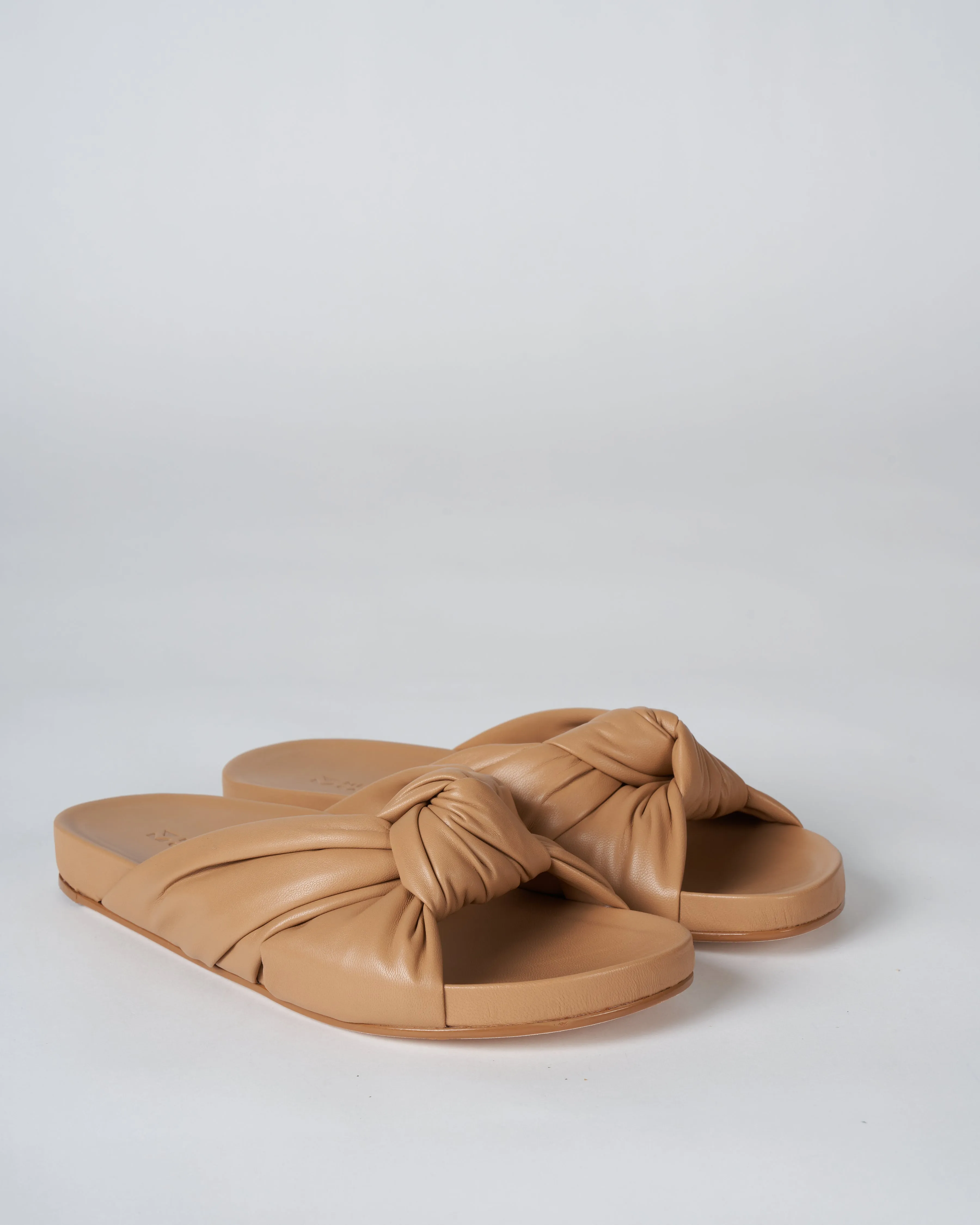 nora anatomic flat slide sandal - beige leather